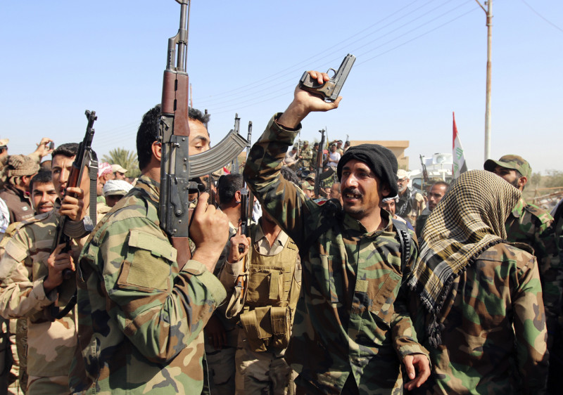 伊拉克軍隊與什葉派民兵合力襲擊，成功收復IS占領地區。圖片來源：達志影像/路透社   