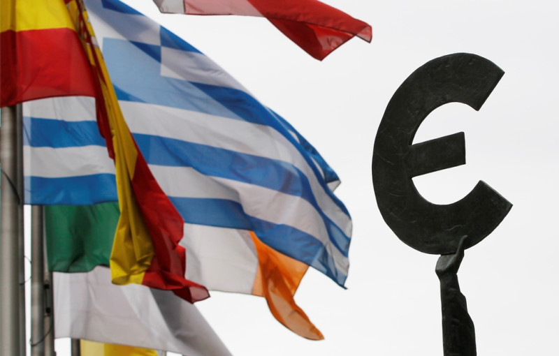 歐元區17國財政部長12日於比利時再度聚首討論的結果，強調希臘已達到減債條件，將會順利取得第二階段的紓困款。圖片來源：達志影像/路透社。   