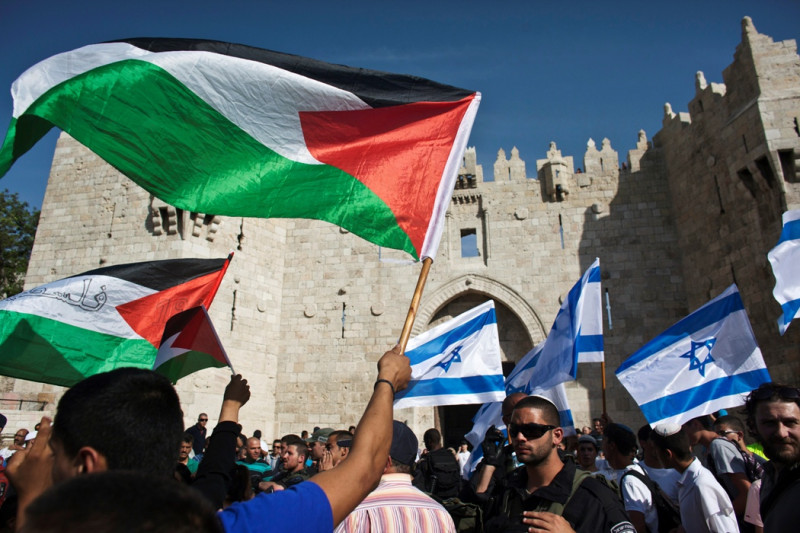 應美國國務卿凱瑞邀請，以色列和巴勒斯坦雙方29日派遣代表前往華盛頓，重啟自2010年9月以來一直陷入僵局的和平談判，並將持續至少9個月。圖片來源：達志影像/路透社。   