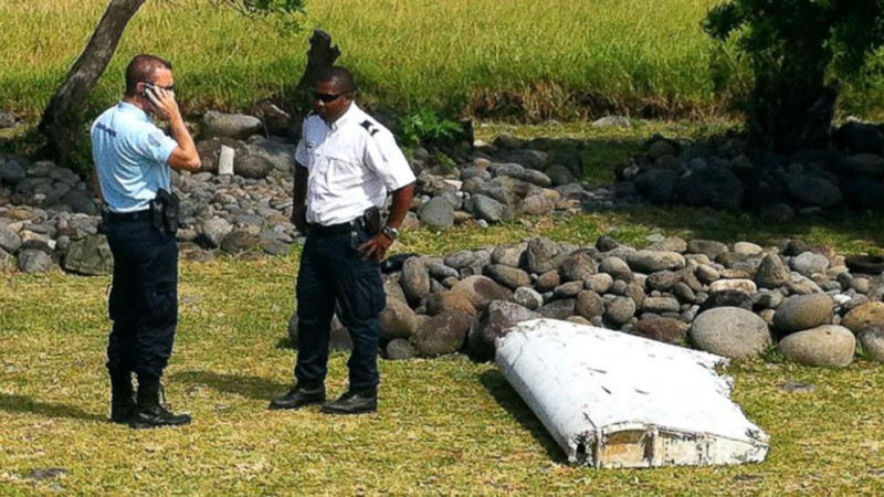 上週在印度洋東非小島發現的飛機殘骸，經過相關單位證實，來自與失蹤的馬來西亞航空MH370班機同型的客機。圖：翻攝ABC News   