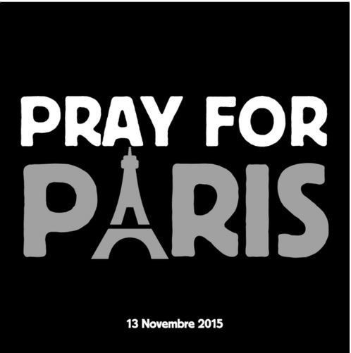 推特上發起為巴黎祈禱的活動。圖：翻攝推特   