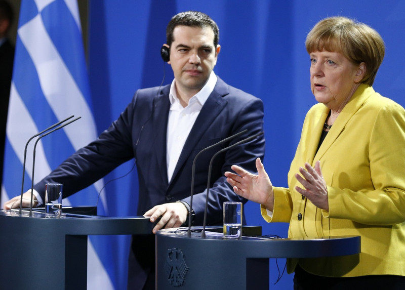 歐元區是否對希臘進行紓困案的協議過程中，處處可見希臘總理齊普拉斯（左）與德國總理梅克爾（右）的角力痕跡。圖片來源：達志影像/路透社資料照片   
