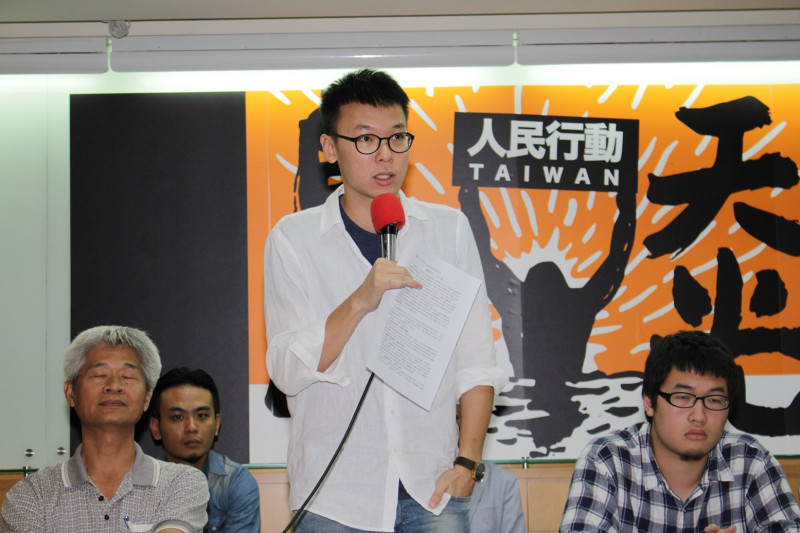 太陽花學運總指揮林飛帆接受「財訊」訪問時，以友達以上，戀人未滿來形容台灣的國家定位問題。圖：新頭殼資料照片   