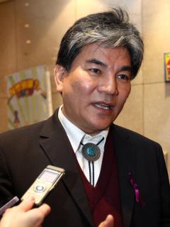 府院高層今(25)天深夜證實，內政部長李鴻源因為不願轉任政務委員一職，確定去職，返回台大教書。圖：中央社資料照片   
