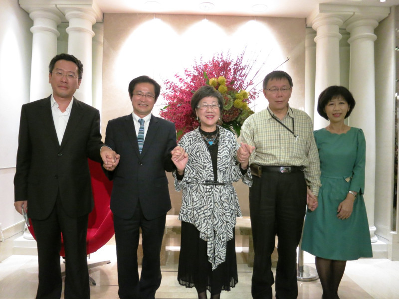 呂秀蓮日前邀宴幾位台北市長候選人餐敘，柯文哲、顧立雄、周柏雅都到場，只有許添財未到。圖：新頭殼資料庫   
