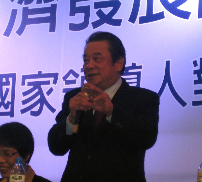 蔡英文今（23）日下午參加六大工商團體舉辦的「台灣經濟發展論壇：與未來國家領導人對談」，並由國光石化民股最大股東、全國工總理事長陳武雄主持問答。圖：林朝億/攝影   
