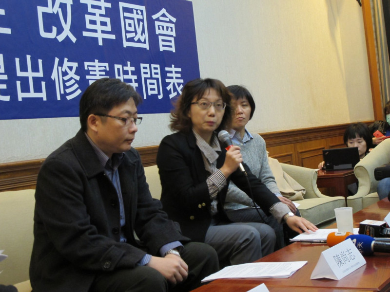 公民組合理事長范雲15日表示，憲改應以國會選制改革為最優先。圖：林朝億/攝   