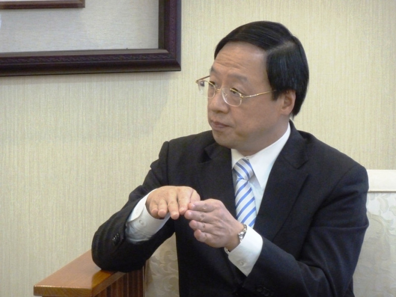 行政院長江宜樺5日接受新頭殼專訪時坦承，去年電價調漲過程並不周延。圖：謝莉慧/攝   