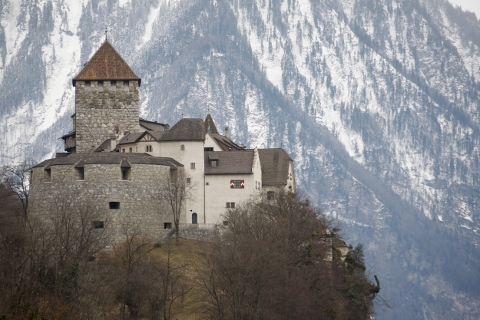 阿爾卑斯山上的列支敦斯登(Liechtenstein)，是全球知名的避稅天堂之一。圖片來源:達志影像/路透社。   