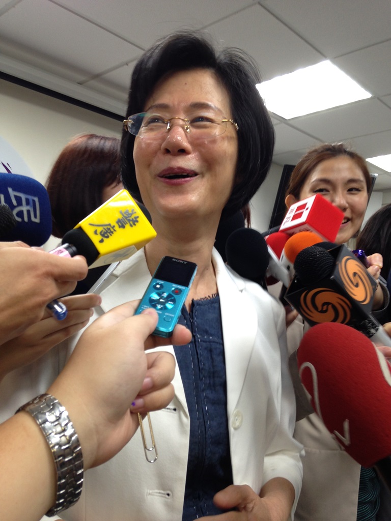 對於前總統陳水扁保外就醫議題，法務部長羅瑩雪今(18)日下午受訪時說，她不知道機率多少，說機率是沒有什麼意義的。圖：新頭殼資料照片   