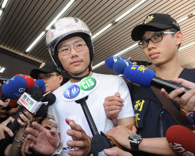 台北市發生29歲兇嫌龔重安，翻牆闖進國小校園隨機對8歲女童割喉的不幸事件後，引發社會一片對廢死與否的討論。圖：中央社   