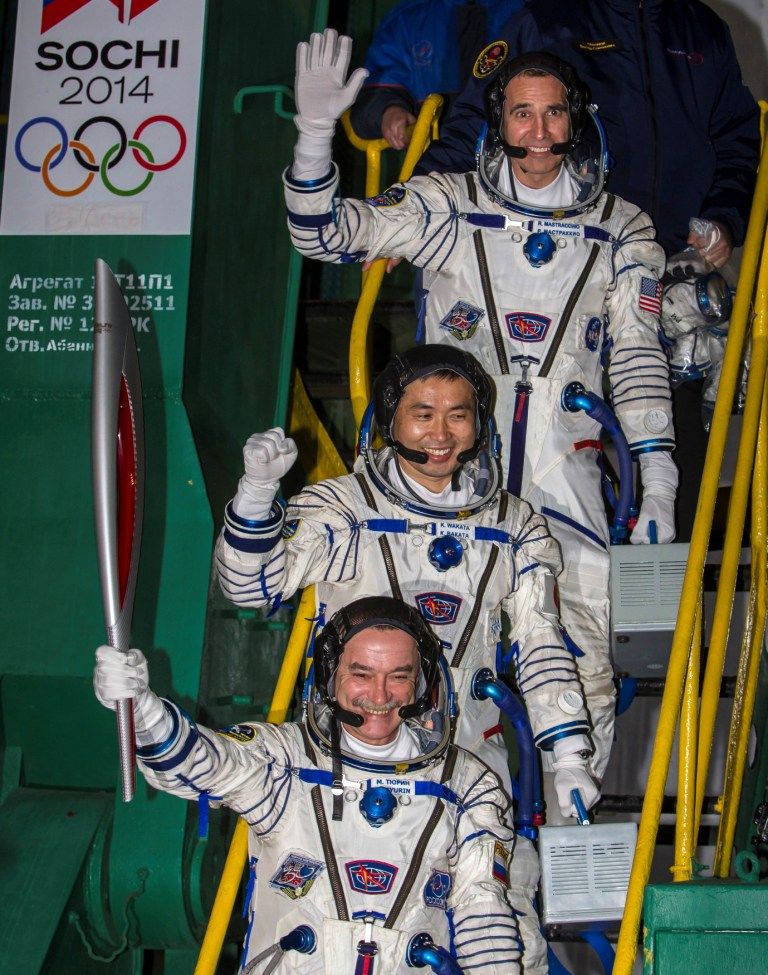 冬奧火炬今(7)日中午跟著俄羅斯「聯盟」號太空船升空，這次將會有太空人走出太空艙，進行「太空漫步」的聖火傳遞。圖片來源：達志影像/美聯社   