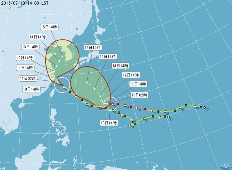 中央氣象局10日晚間預估，若中颱昌鴻移動路徑持續偏北，不排除午夜前後到11日清晨就會解除陸上颱風警報。圖：翻攝中央氣象局網站   