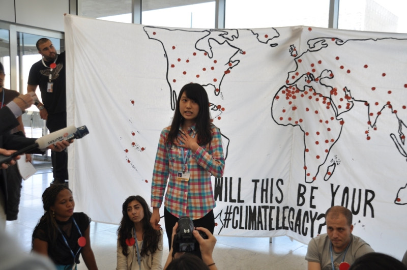 台灣青年學生毛姿媛在聯合國青年記者會分享親身歷。圖片來源：台灣青年氣候聯盟提供   