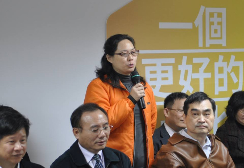 台北市勞動局長賴香伶今（3）晚在臉書發文，直指經濟部擋修法，讓每週40工時案仍出不了行政院的大門。圖：新頭殼資料照片   