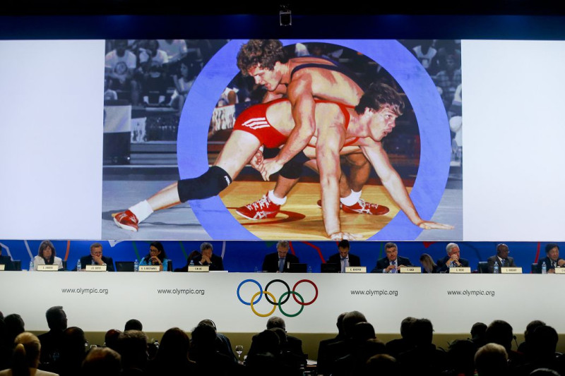 國際奧會（IOC）於台北時間8日深夜進行表決，決定2020、2024年奧運最後1項運動項目，結果角力獲得49票，重新成為2020、2024年夏季奧運會的正式項目。圖片來源：達志影像/美聯社。   