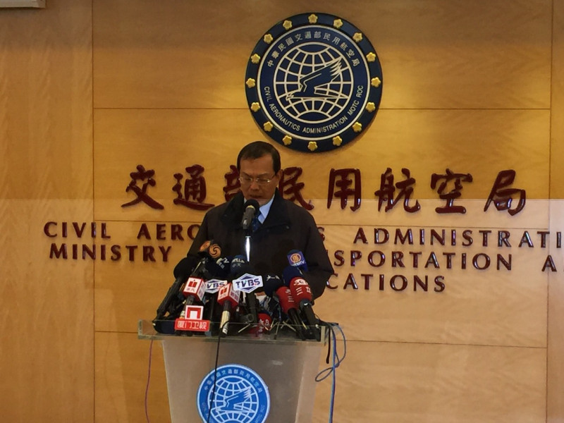 交通部今(5)晚召開記者會，民航局長林志明表示，已尋獲的31名死者中，再確認4名死者身分都是中國籍。圖：新頭殼資料照片   