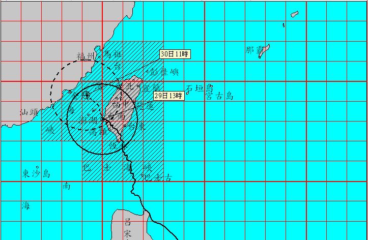 根據中央氣象局最新氣象資料顯示，南瑪都颱風於29日下午1點左右在台南附近出海，進入台灣海峽。圖片來源：中央氣象局提供   