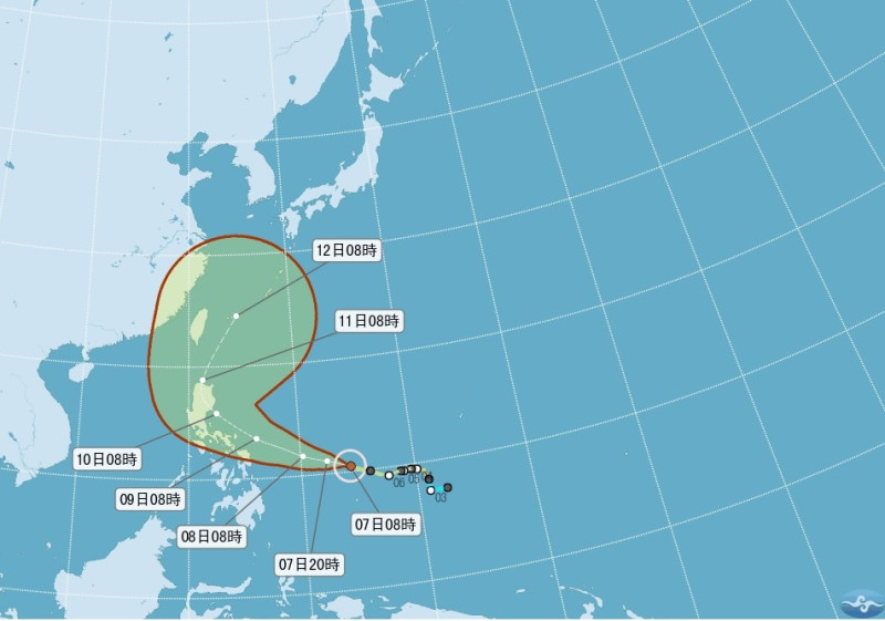 中央氣象局7日表示，預計10日母親節當天，可能發布中度颱風紅霞的海上颱風警報。圖：中央氣象局提供   