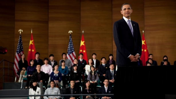 歐巴馬訪華行，與中國青年對談的活動，在中國只有一家電視台轉播，中國老百姓無法親眼目賭歐巴馬的個人魅力。圖片來源：美國白宮網站   