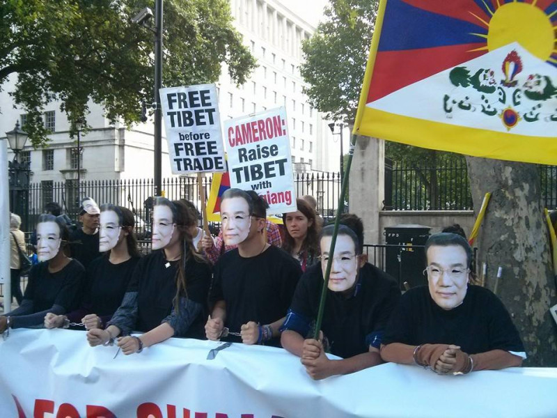 逾175個藏人權利組織呼籲，勿讓北京承辦冬奧。圖為藏人權利組織「自由西藏運動」（Free Tibet）在海外舉辦聲援藏人的活動。圖：翻攝自Free Tibet臉書   