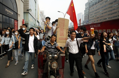 寧波示威，引起外媒對中國社群媒體力量的注意。圖片來源:達志影像/路透社。   