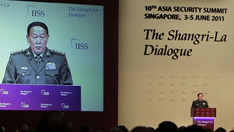 正在新加坡參加亞太安全論壇的中國國防部長梁光烈今（5）日發表談話表示，中國國防策略屬於防禦性，他也承諾中國永遠不稱霸、不搞軍事擴張。圖片來源:達志影像/路透社   