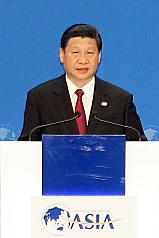 博鰲亞洲論壇2013年年會7日上午舉行開幕式，中國國家主席習近平（後）出席並致詞。圖片來源：中央社   