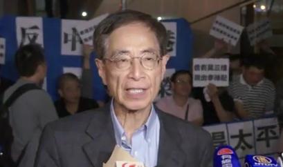 曾任香港基本法起草委員的李柱銘表示，中國國務院無權解釋基本法，10日發表的白皮書只是「做白日夢」。圖：翻攝自網路   
