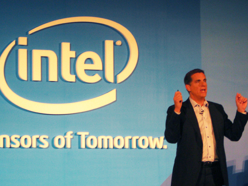 英特爾(Intel)資深副總裁Thomas M. Kilroy今年特地來台舉辦專題演講，以「未來運算新體驗」為主題，宣布英特爾將新的市場藍圖聚焦於行動運算、雲端服務、智慧網路系統上。圖：翁嫆琄/攝。   