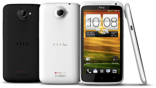 美國國際貿易委員會(ITC)2日決定，在調查HTC是否侵犯蘋果專利的同時，HTC還是可以在美國銷售手機。圖片來源：翻攝自網路。   