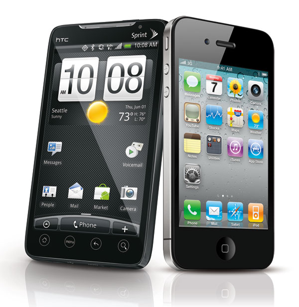 HTC日前才被美國國際貿易委員會取消產品禁令，蘋果又再度指控HTC的產品仍在侵犯該公司的專利。圖左為HTC Evo 4G，圖右為iPhone。圖片來源：翻攝自網路。   