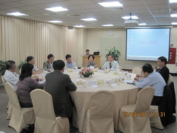 對於今天會議的結論，國科會指出，今天會議進行精彩的理性溝通，交換知識，達成三點共識的共識，包括：中科四期計畫有修正必要、未來進駐產業以低耗水為方向、未來持續對話溝通轉型議題。圖片來源：國科會提供&nbsp;&nbsp;&nbsp;