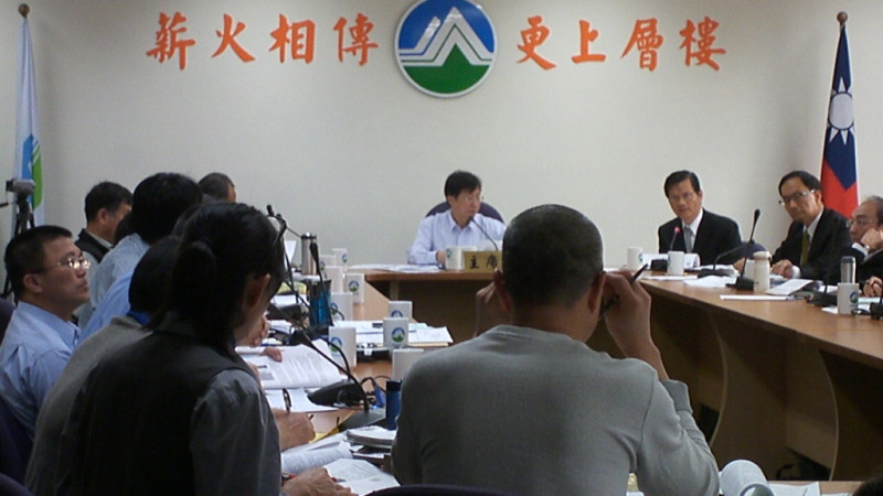 環保署18日召開「國家生技研究園區開發計畫」環境影響說明專案小組第2次初審會議。圖片：謝莉慧攝   