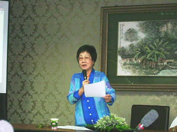 呂秀蓮召開NNAF行前記者會，宣布她將持續為台灣非核家園努力。圖片：符芳碩/攝   