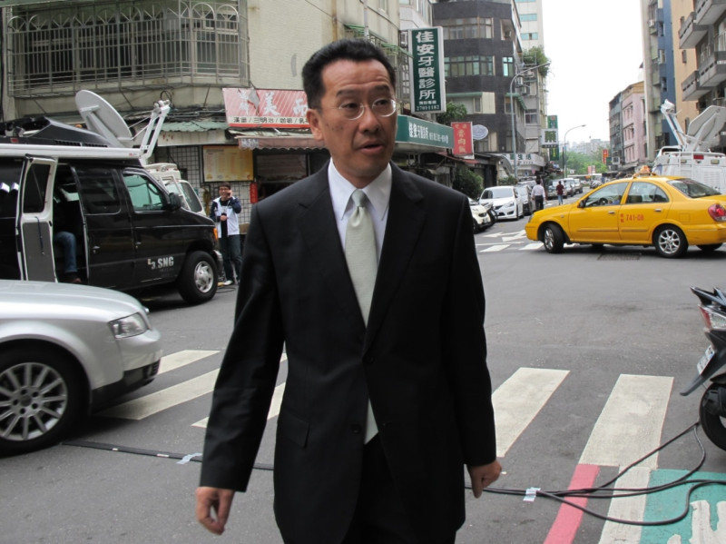 民進黨前主席林義雄反核四禁食活動進入第2天，台北市長候選人顧立雄11時前來致意。圖：林朝億/攝   